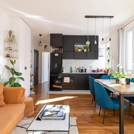 Apartment Cosy Escape Between Montmartre & Batignolles Paris