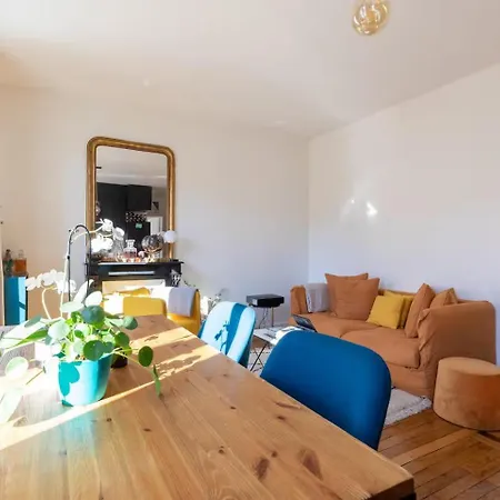 Cosy Escape Between Montmartre & Batignolles * باريس